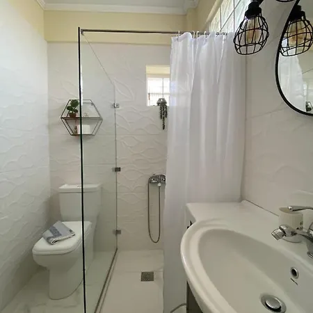 Apartment Lakoudia *
